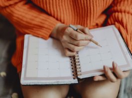 Antike und moderne Kalender